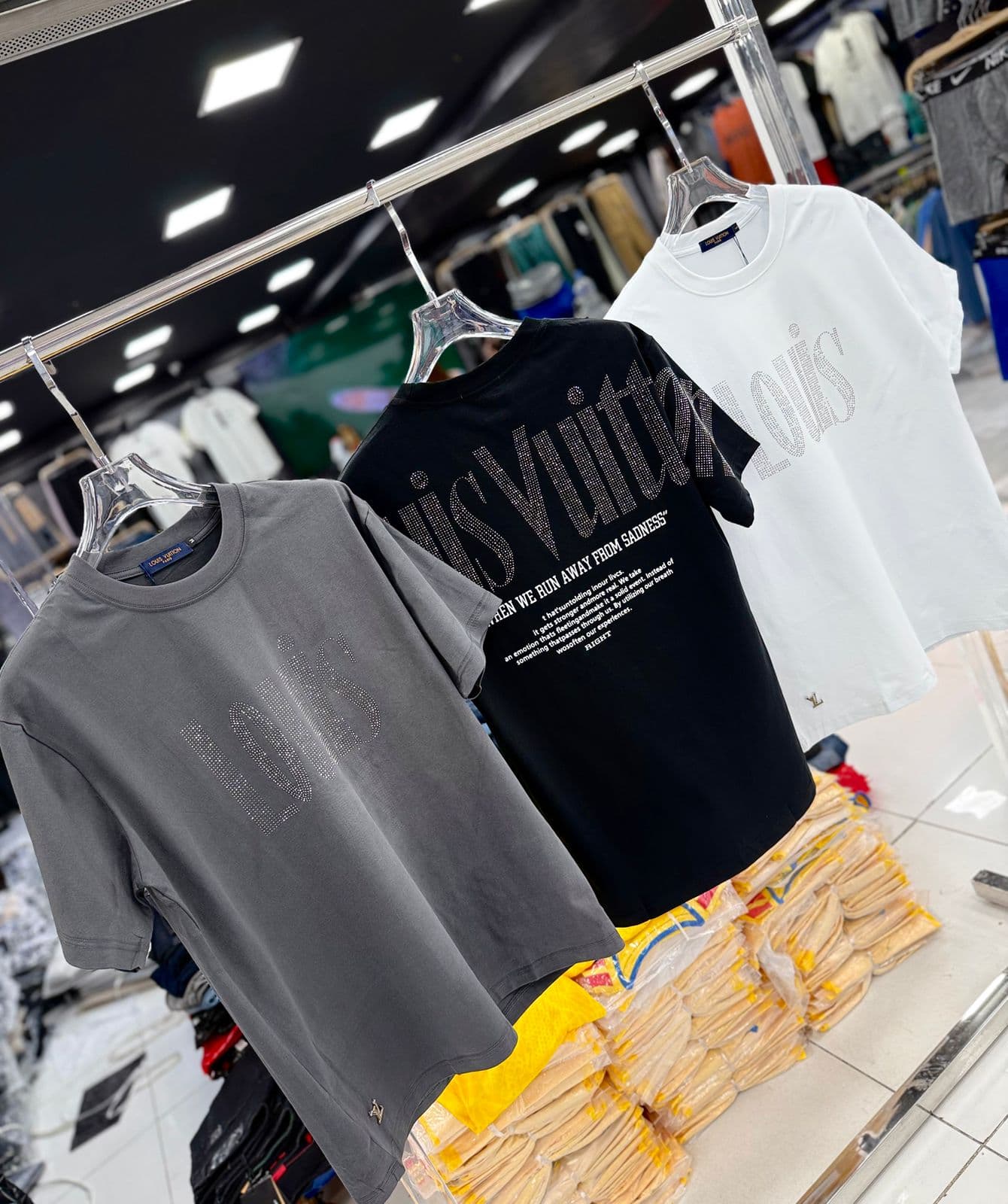 Leggings tela fría Colombia al por mayor — Calvin Klein Performance Nike Pro Adidas Designed cintura alta triple AAA desde $38.000 COP, Kikluxe proveedor mayorista Cali envíos 24-48h Bogotá Medellín Barranquilla sin mínimo