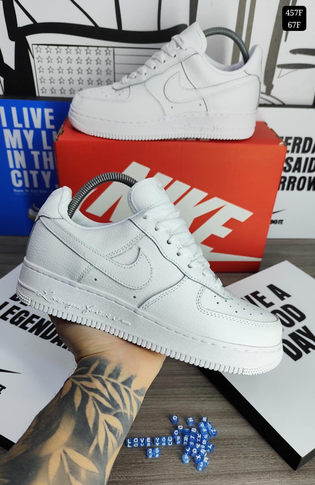 Nike NOCTA x Air Force 1 blanco con caja original al por mayor Colombia 2026 — triple AAA desde $96.000 COP, Kikluxe distribuidor mayorista Medellín Bogotá Cali envíos 24-48h sin mínimo dropshipping