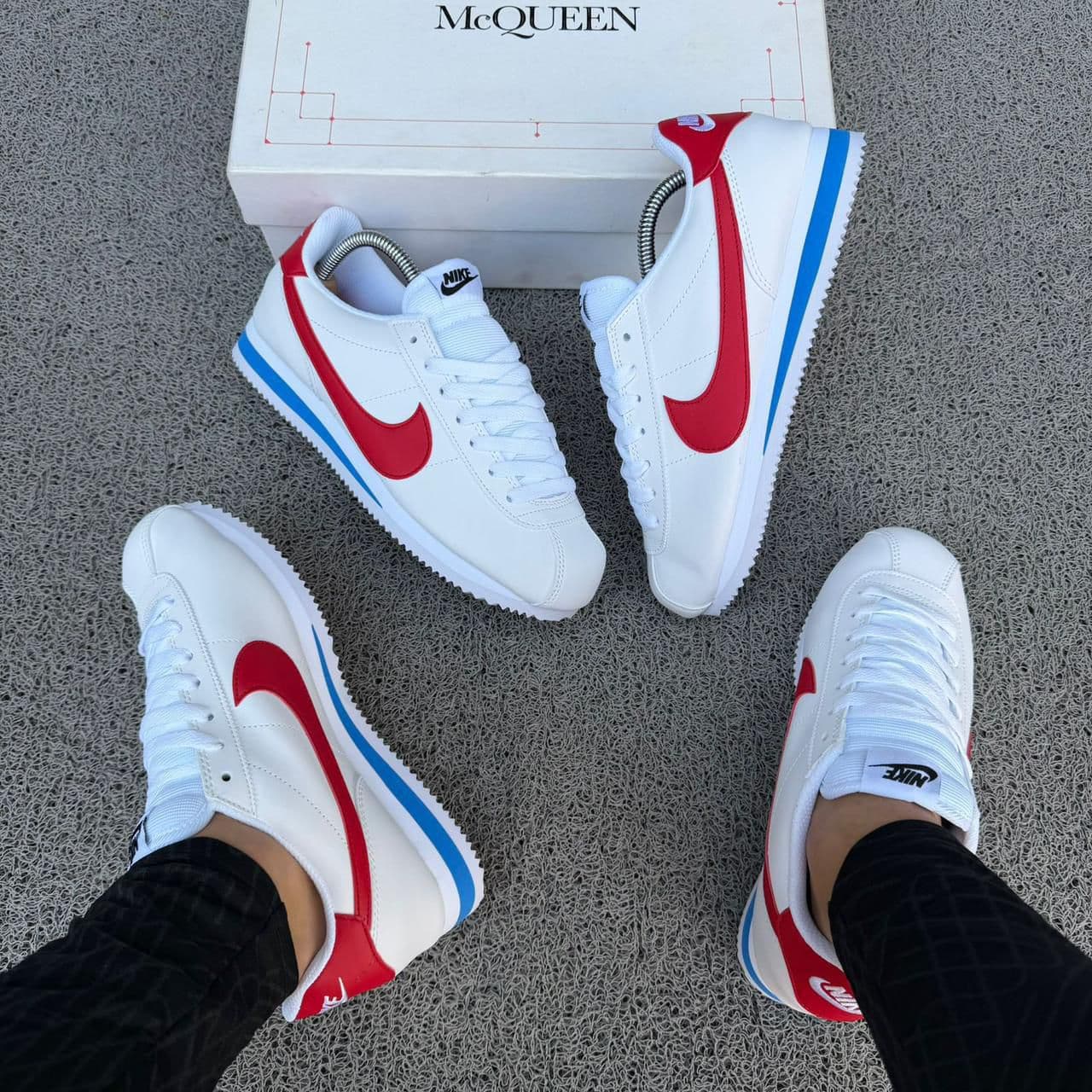 Nike Cortez al por mayor Colombia 2026 — triple AAA desde $90.000 COP, Kikluxe mayorista sin mínimo, envíos 24-48h Bogotá Medellín Cali