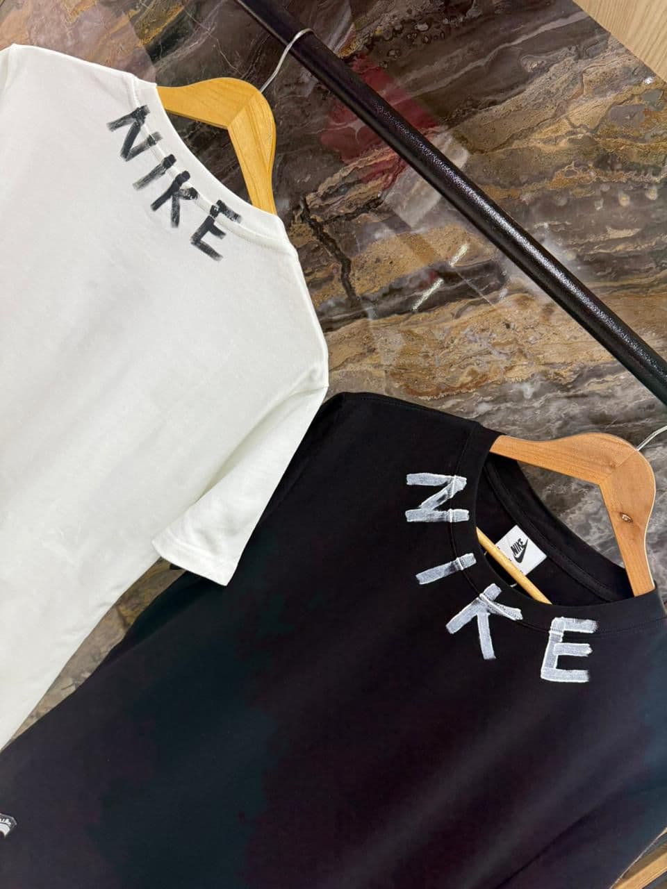 Camisetas de marca hombre Colombia al por mayor 2026 — Guess, Ralph Lauren, Lacoste desde $37.000 COP, proveedor Kikluxe Cali, envíos 24-48h toda Colombia