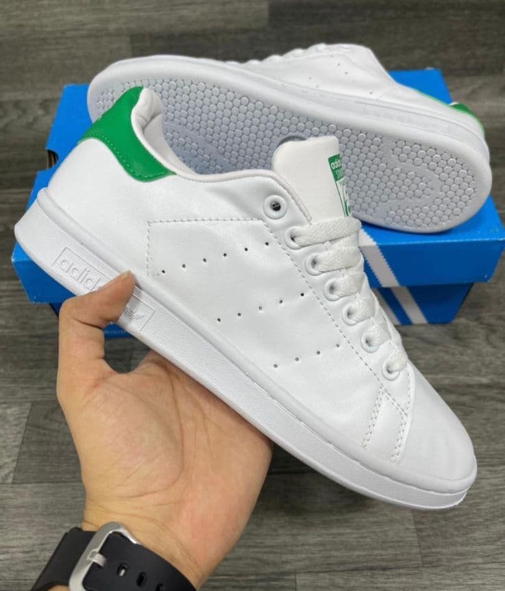 Lacoste Kikluxe Colombia — proceso compra mayorista: WhatsApp + catálogo + despacho 24-48h