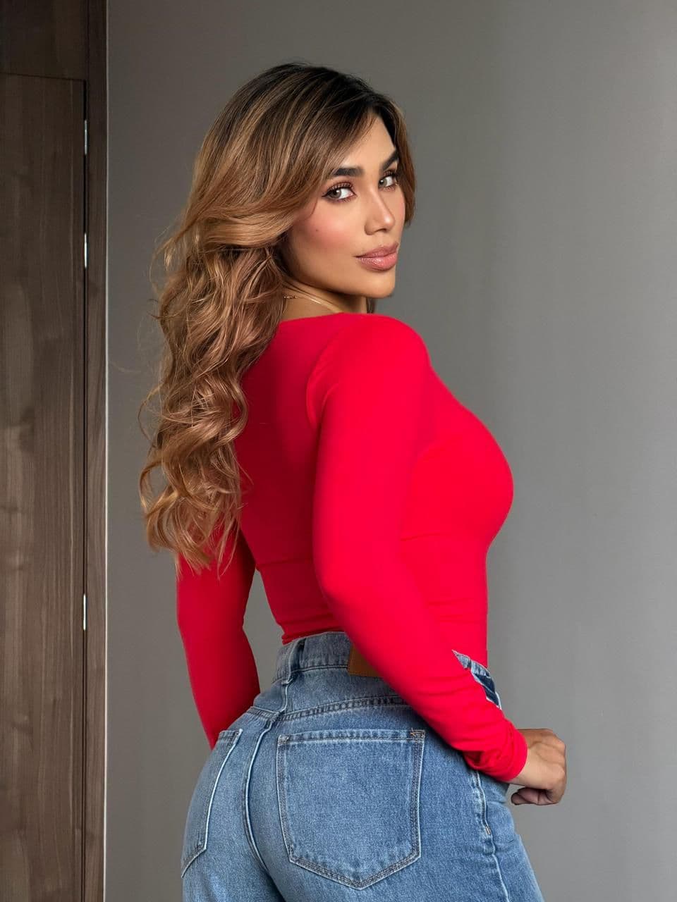 buzos tela fría Colombia al por mayor 2026 — Tommy Hilfiger Calvin Klein Lacoste Guess desde 38000 COP, sin minimo, dropshipping real Kikluxe, envios 24-48h a toda Colombia