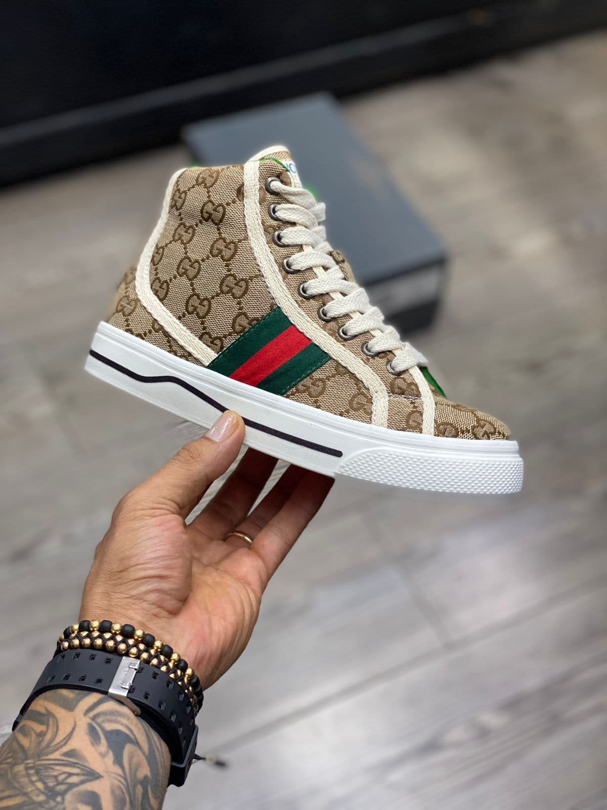 Versace modelos top mayorista Colombia 2026 — los más vendidos según operación interna Kikluxe