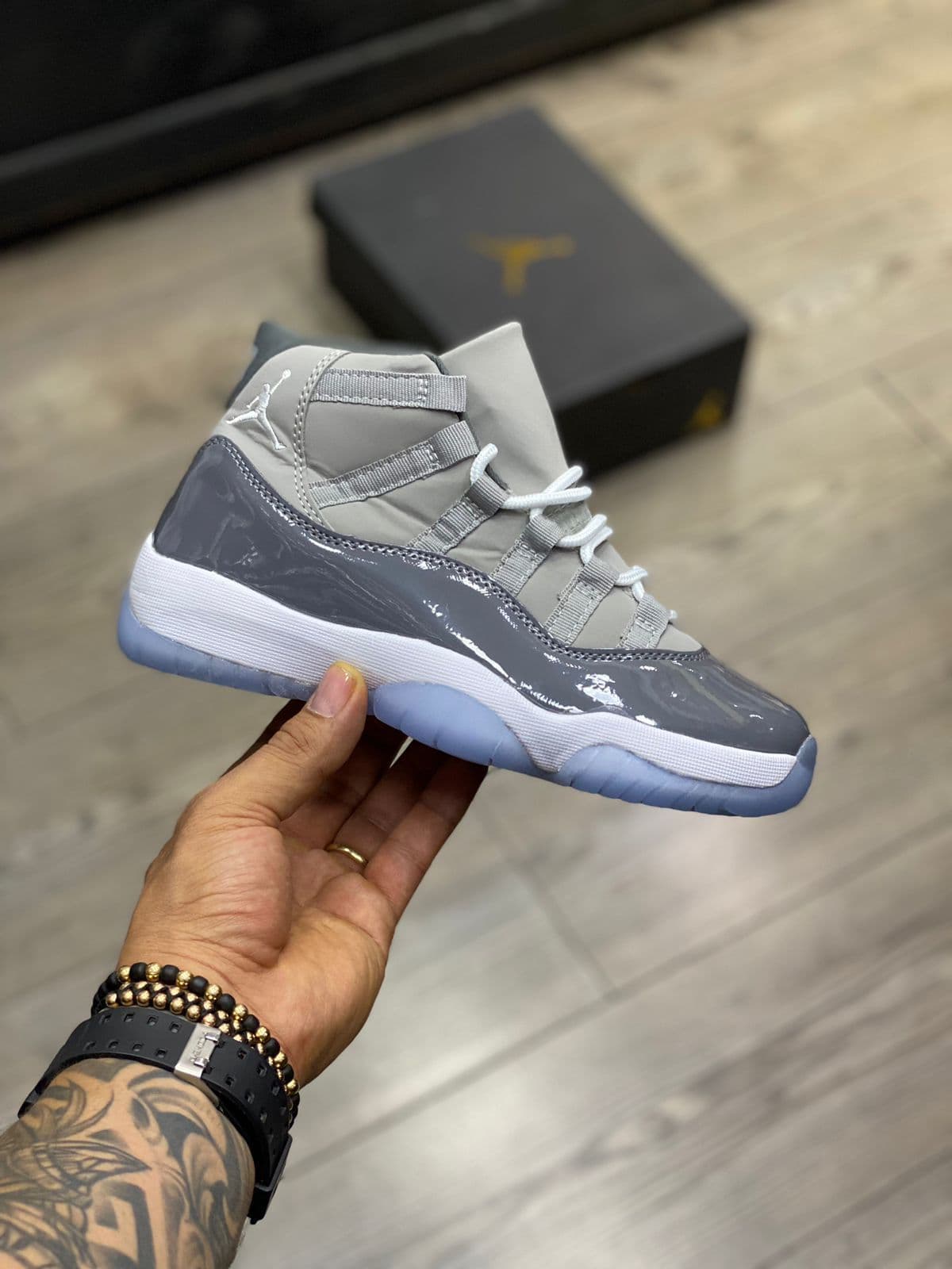 Jordan Retro 4 modelos top mayorista Colombia 2026 — los más vendidos según operación interna Kikluxe