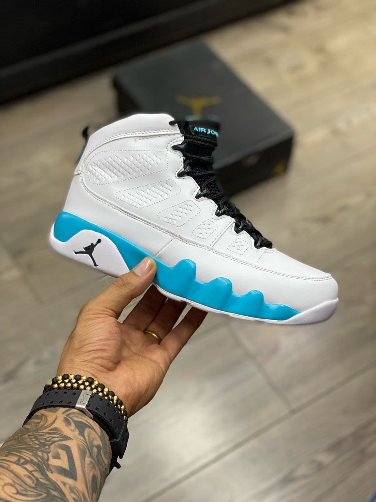 Jordan Retro 9 colorways Colombia 2026 — catálogo completo OG icónicos triple AAA Kikluxe mayorista margen alto envíos toda Colombia 24-48h sin mínimo