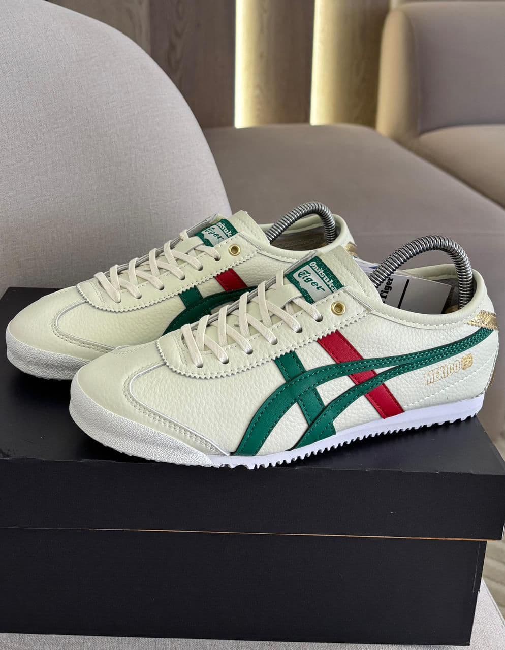 Onitsuka Tiger Kikluxe Colombia — proceso compra mayorista: WhatsApp + catálogo + despacho 24-48h