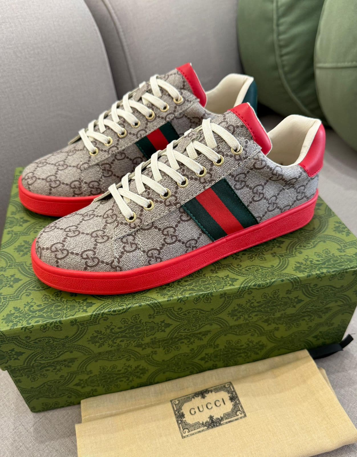 Gucci al por mayor en Bogotá Medellín Cali Colombia 2026 — Kikluxe distribuidor mayorista con dropshipping real sin mínimo